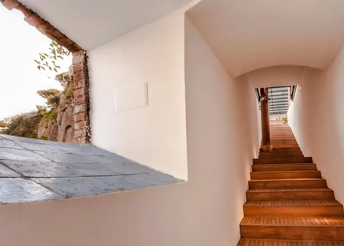 Yacht Club Capo Cervo Suites B&B